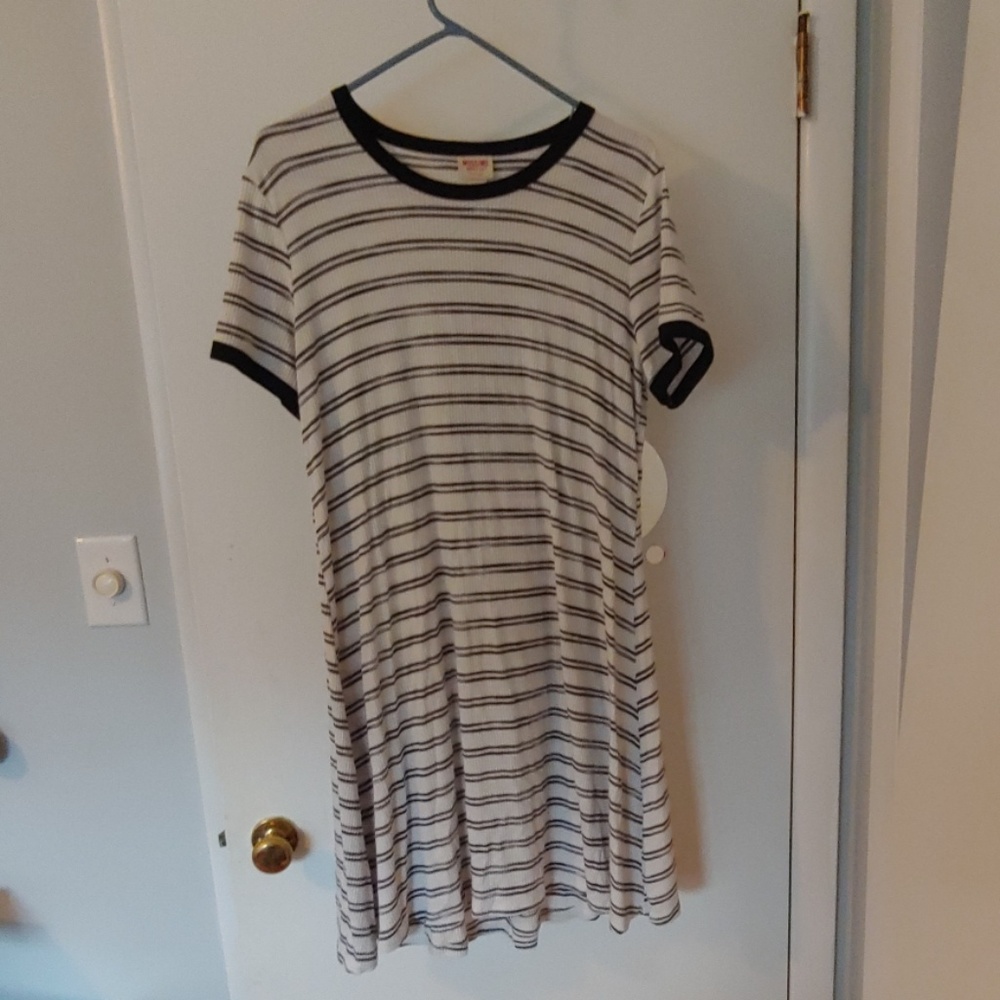 Gently used Mossimo T-shirt dress